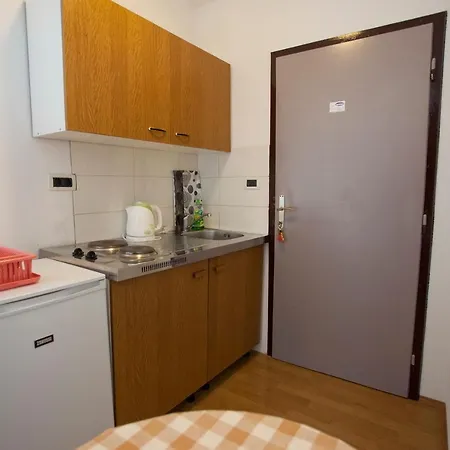 Apartments Marinko Promajna Exterior photo