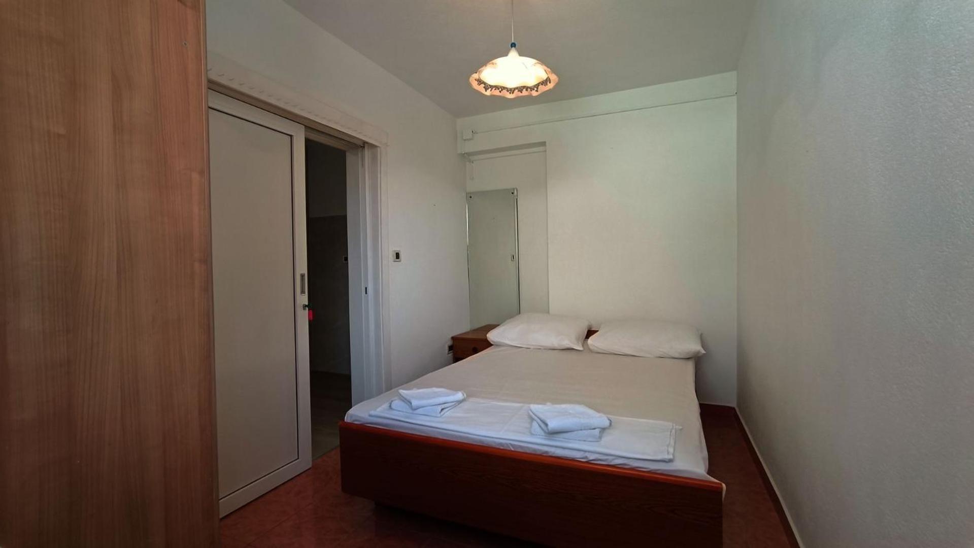 Apartment Apartments Marinko Promajna