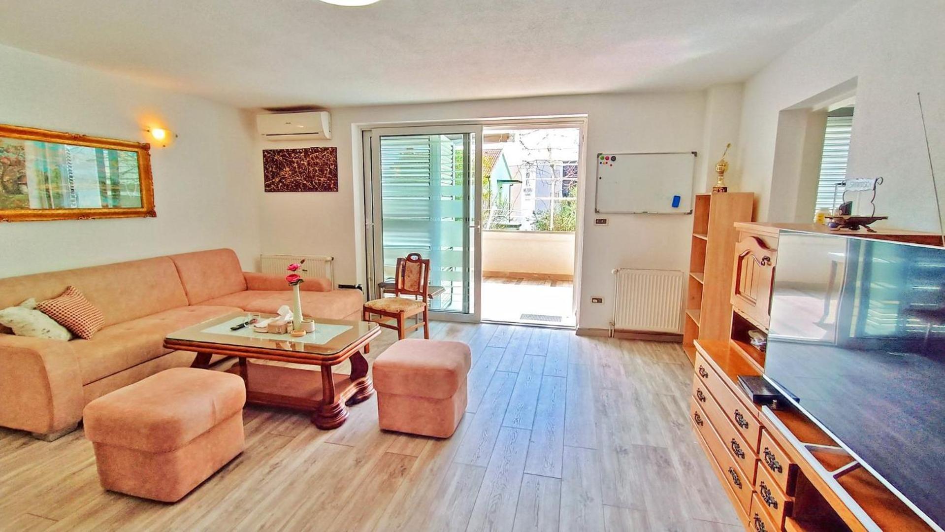 Apartments Marinko Apartment