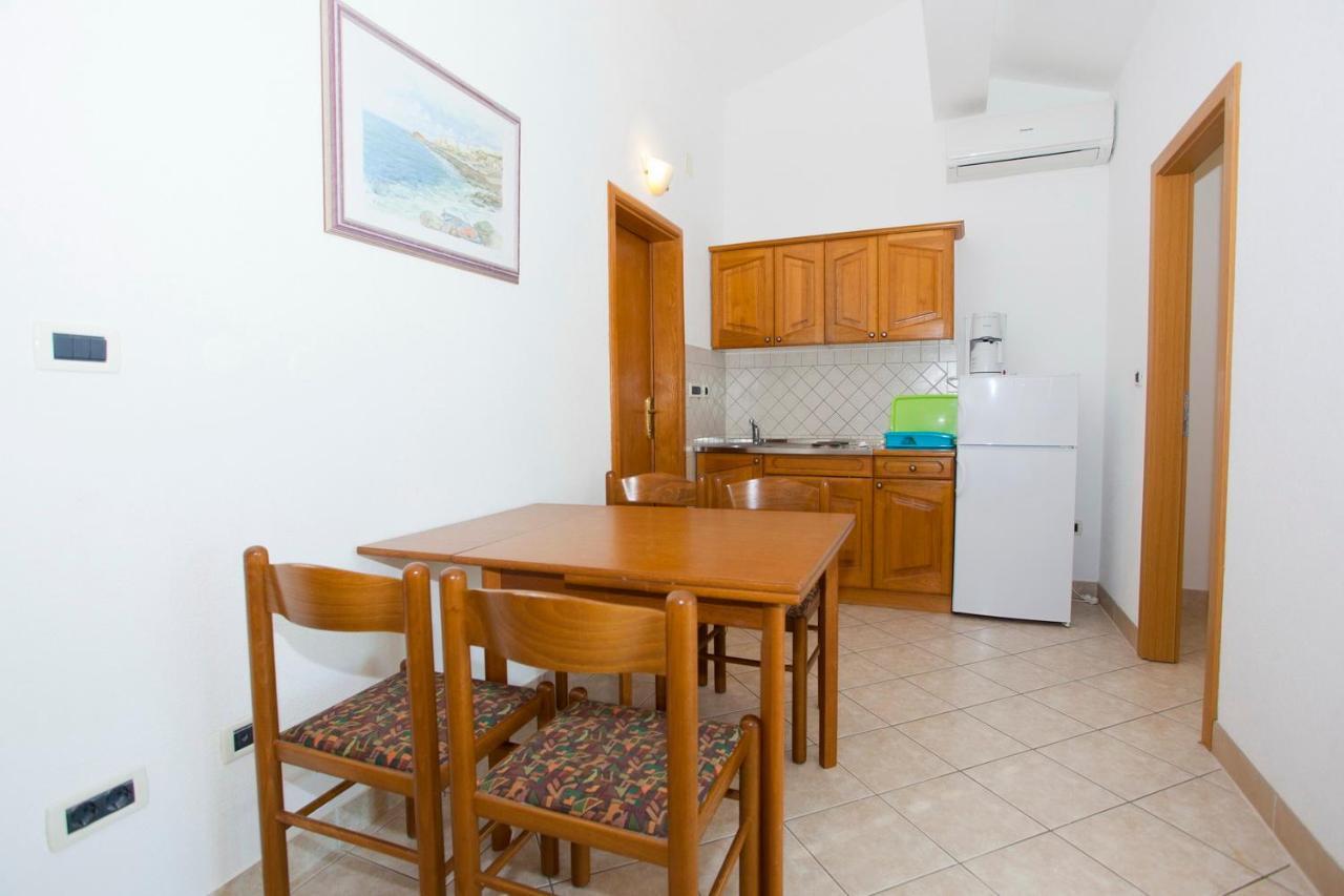 Apartments Marinko *