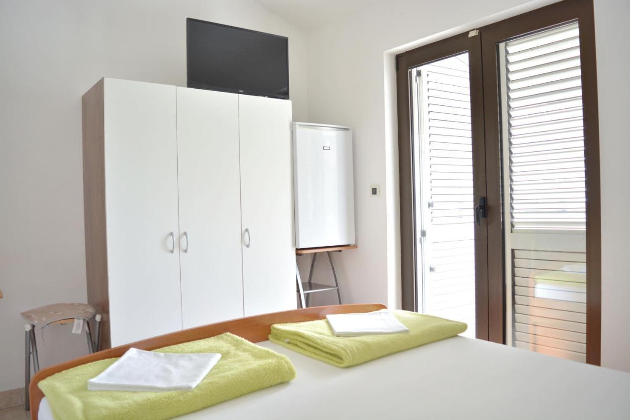 Apartments Marinko Apartment *